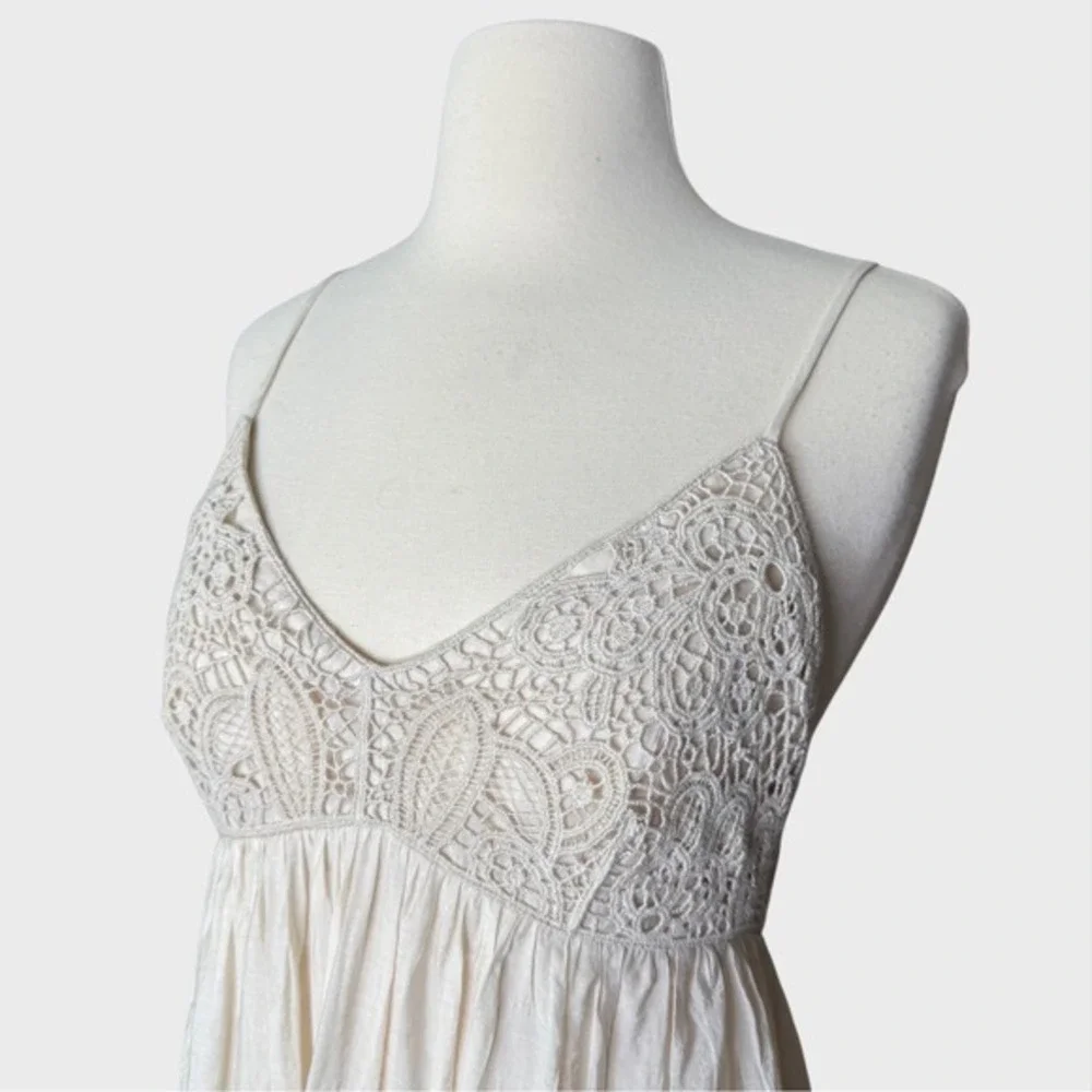 Abercrombie and Fitch Small Khaki Color Cottage Core Coastal Maxi Dress‎ Crochet